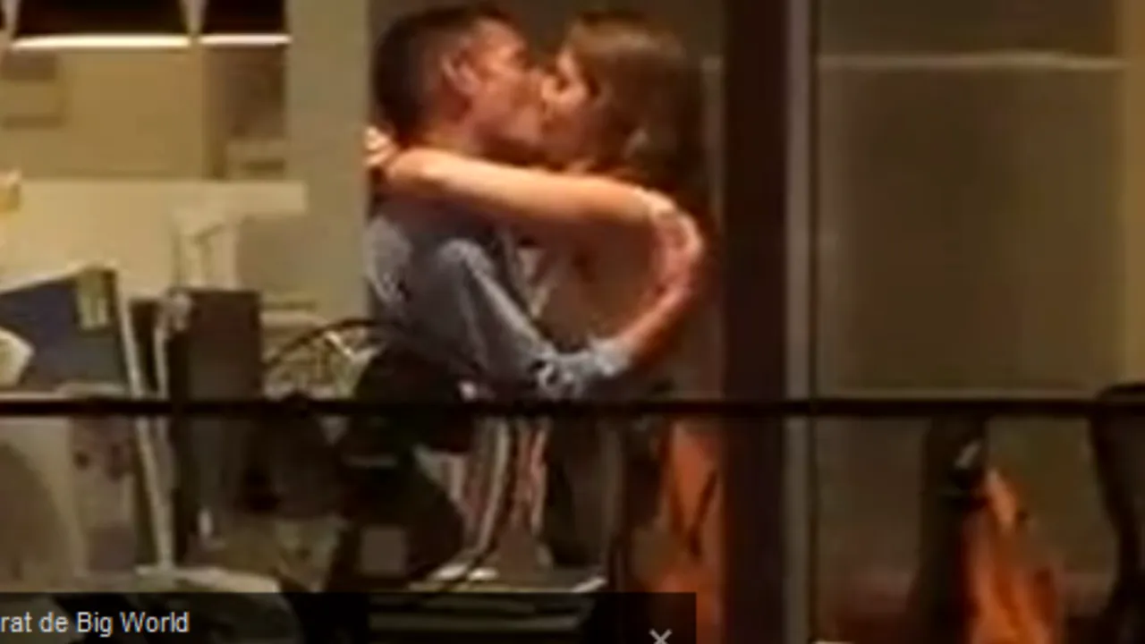 Doi tineri au fost filmați în timp ce făceau dragoste la serviciu