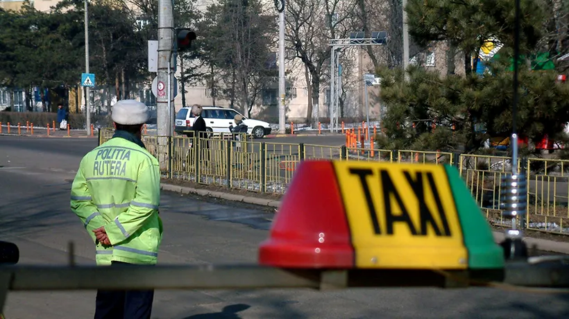 Șoferi de taxi în stare de ebrietate sau cu permisul suspendat, depistați de polițiști