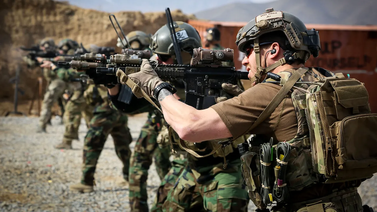 Amenințare „specifică și credibilă” la aeroportul din Kabul