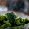 <span style='background-color: #dd3333; color: #fff; ' class='highlight text-uppercase'>SĂNĂTATE</span> Broccoli, alimentul care reduce riscul de CANCER și ajută la creșterea imunității