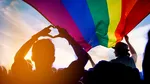 Scandal la MARȘUL Pride din Chişinău. Cordonul poliţiei, spart de opozanții comunitatea LGBTQ / Un copil a fost prins în altercații