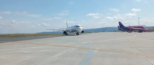 Planul roșu de intervenție a fost activat pe Aeroportul din Iași. Un avion cu 107 pasageri a anunțat că are sistemul de navigație stricat - VIDEO