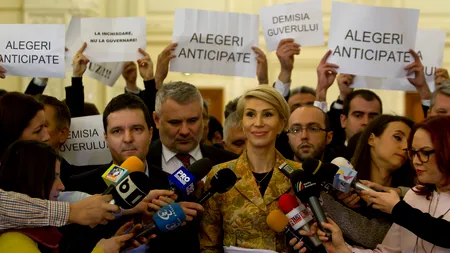 Scandal în Parlament înaintea citirii moțiunii de cenzură împotriva Guvernului: Această instituție e condusă cu cinism de acești doi președinți, Dragnea și Tăriceanu
