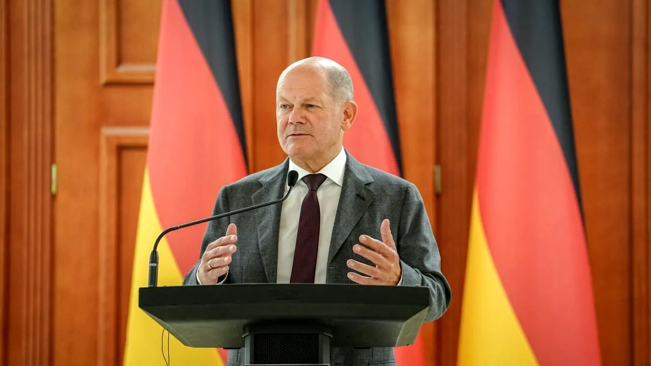 Scholz afirmă că Ucraina a pregătit în secret incursiunea în Rusia /Berlinul urmărește atent evoluțiile „operațiunii limitate” din Kursk