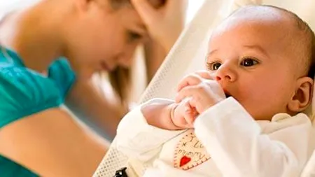 STUDIU. De ce se trezesc bebelușii plângând în miez de noapte 