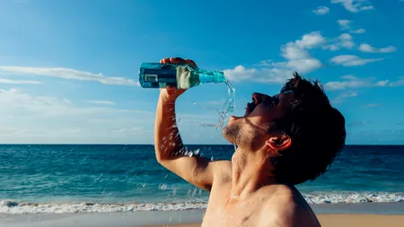 Principalul beneficiu simțit de persoanele care beau mai multă apă