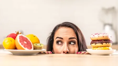 Top 5 ALIMENTE care își afectează sănătatea. Unul dintre ele este adorat de români!