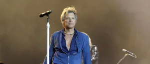 Jon BON JOVI a salvat o femeie aflată pe marginea unui pod/Artistul filma un videoclip în apropiere