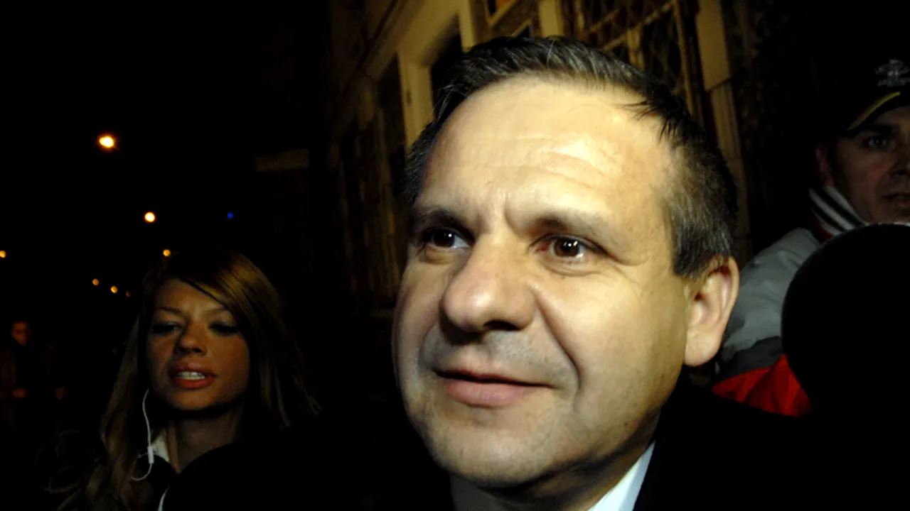 Cine este expertul Comisiei Naționale de Etică și cum a constatat el că Ponta NU a plagiat: 