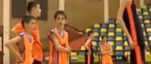 VIDEO: Robert, baschetbalistul de 13 ani și 2,16 metri înălțime