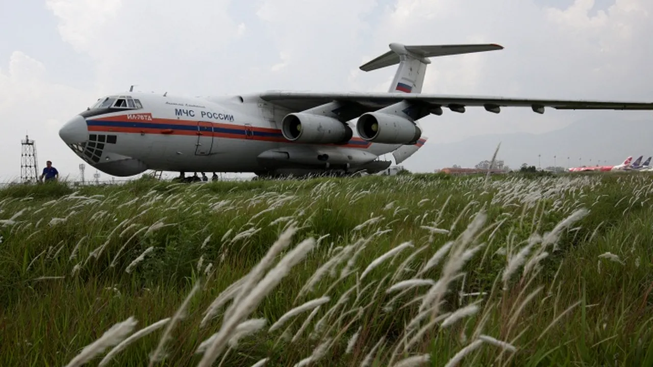 Rusia și Ucraina și-au interzis reciproc survolul avioanelor deasupra teritoriilor lor 