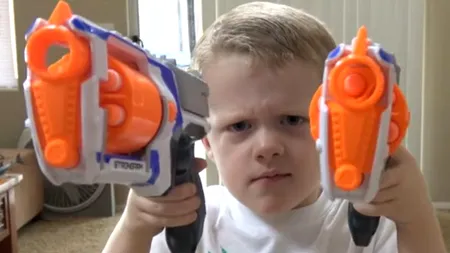 Discursuri halucinante la întâlnirea „avocaților