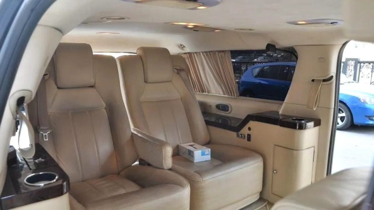 205.000 de euro! Cum arată cele două automobile de lux folosite de Mihail Vlasov scoase acum la vânzare pe site-urile de anunțuri