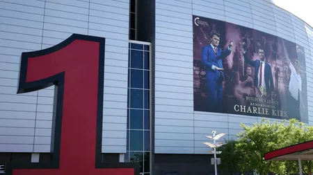 Trump, Vance și Rubio participă la ÎNMORMÂNTAREA lui Charlie Kirk, de astăzi. Cum arată programul funeraliilor, organizate pe stadion