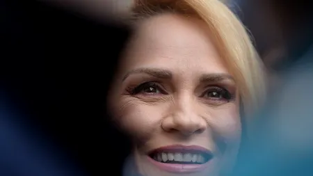 Gabriela Firea, ironică la adresa lui Iohannis, care ar fi purtat cască: Așa ceva!? Ghinion!