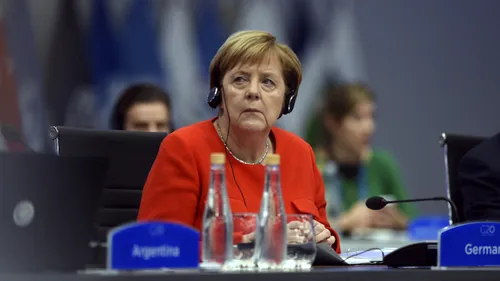Germania începe dialogul cu talibanii. Obiectivul Angelei Merkel în Afganistan