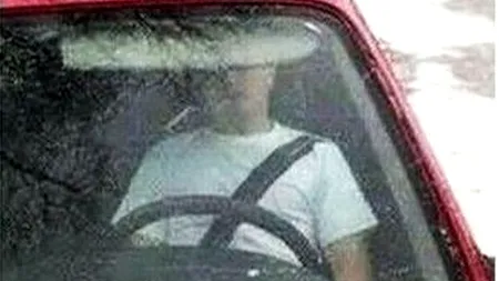 FOTO: Ce regulă de circulație încalcă acest tânăr din China