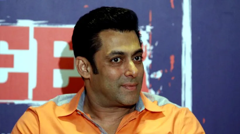 Actorul indian Salman Khan a fost condamnat la cinci ani de închisoare