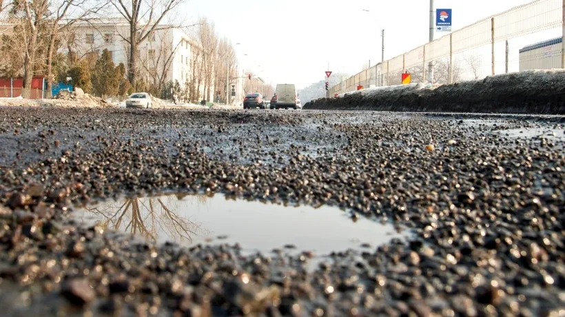 INS: Jumătate dintre drumurile din România au o durată de serviciu depășită