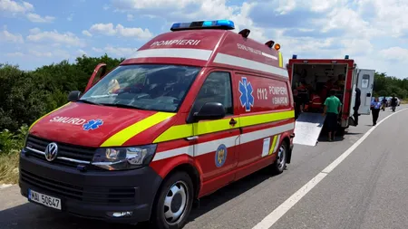 Un șofer băut a provocat un accident grav. O persoană a murit, iar alte patru au fost rănite