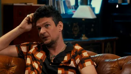 Tudor Chirilă dezvăluie cum a fost ales numele trupei Vama Veche. ”Eram foarte beţi în dimineaţa în care încercăm să dăm un nume formaţiei”