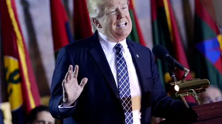 Trump a prezentat cea mai mare scădere de taxe din istoria SUA, dar nu știe de unde o să ia banii pierduți