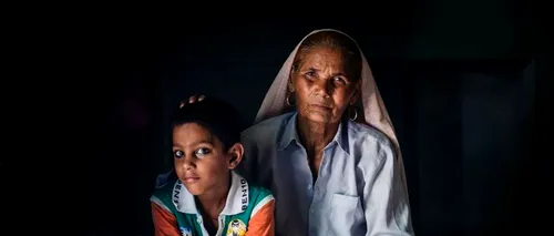 La ce vârstă a născut această femeie din India: Mulți oameni mă întreabă dacă este nepotul meu