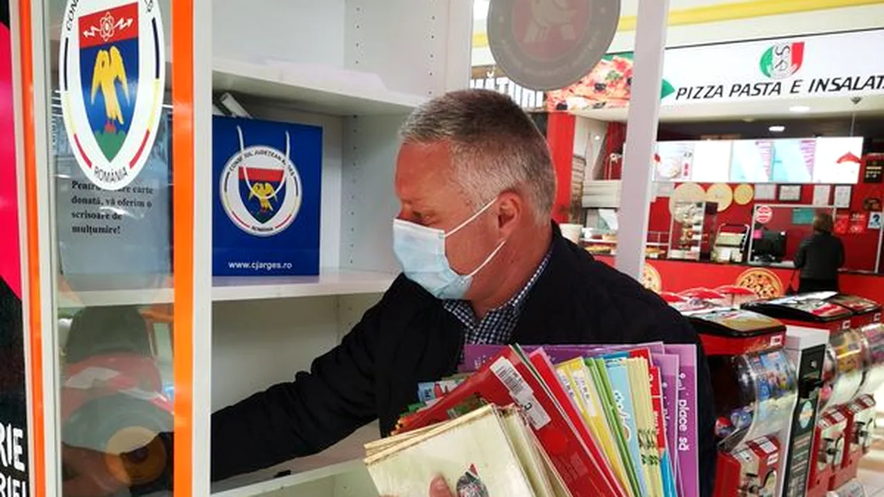 Vicepreședintele CJ Argeș, Marius Nicolăescu, a demarat campania „Dăruiește un zâmbet, o carte” pentru copiii internați în Spitalul de Pediatrie Pitești