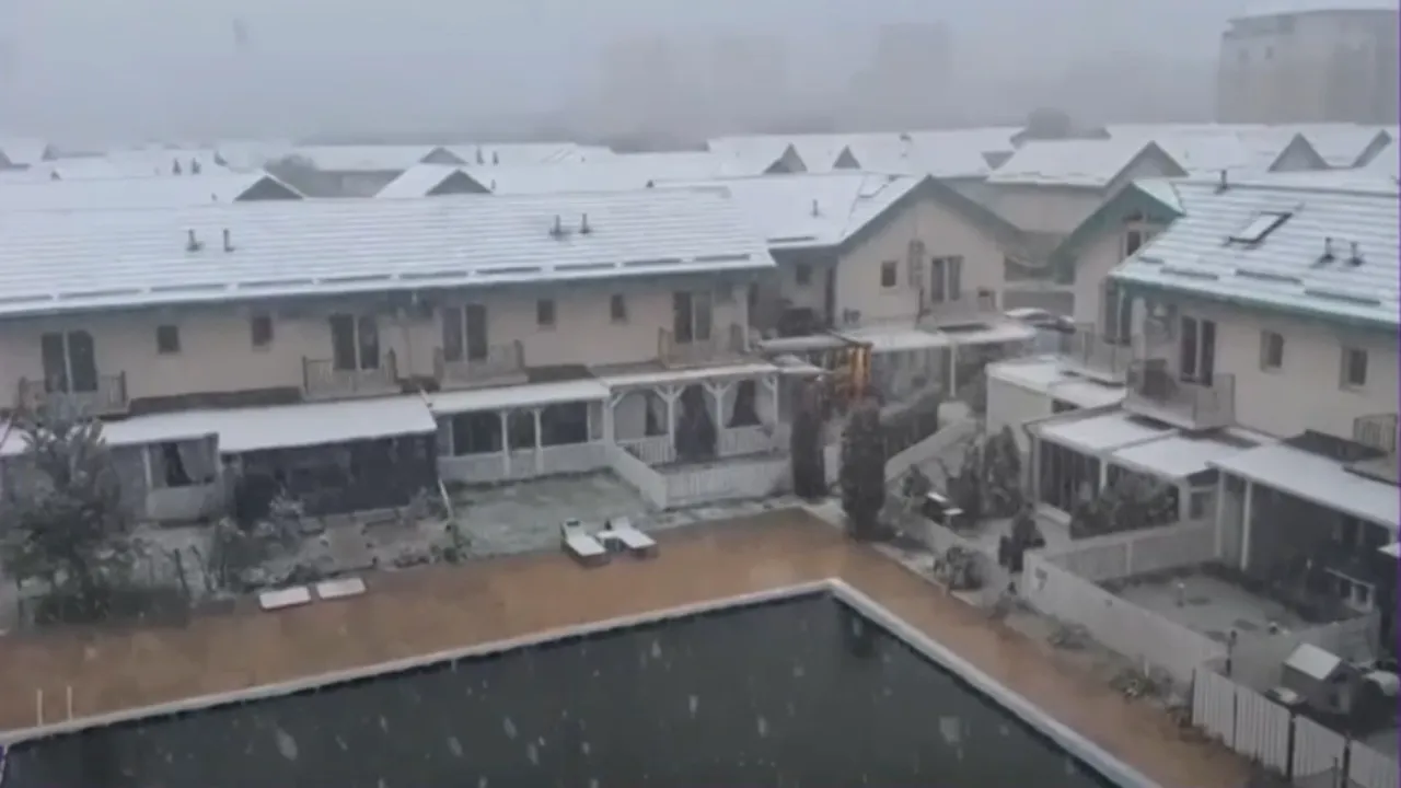 Meteorologii au actualizat PROGNOZA pentru perioada următoare. Când scăpăm de cel mai recent episod de iarnă venit în plină primăvară