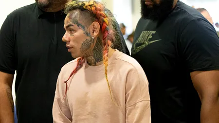 Motiv de sărbătoare. Rapperul Tekashi 6ix9ine este foarte fericit că e vecin cu Maduro în închisoarea din Brooklyn