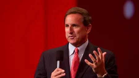 Directorul general al Oracle, Mark Hurd, a decedat