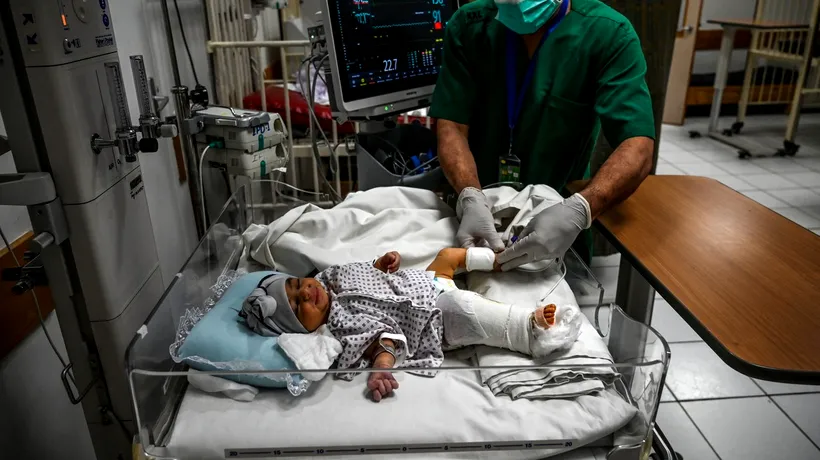 DUREROS. Un bebeluș a supraviețuit după ce a fost împușcat de două ori în urma unui atac armat: Îmi îngropam soția când doctorii mi-au spus că sunt nevoiți să amputeze piciorul copilului meu