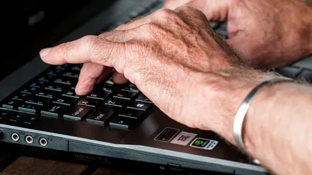 Ministrul Economiei avertizează că cineva trimite mailuri false către unii solicitanţi de granturi: „Atenţie! Risc de fraudă!”