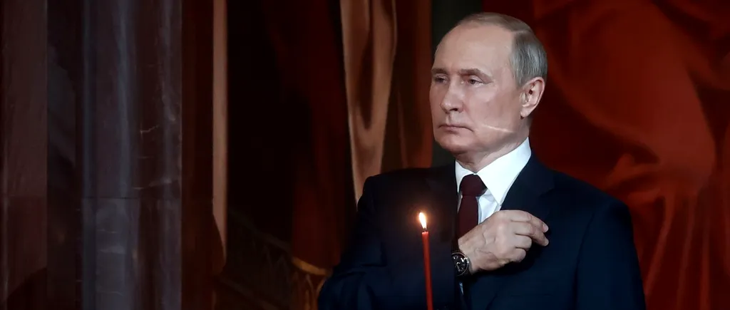 Vladimir Putin, la slujba de Înviere după ce a refuzat un armistițiu cu Ucraina: „Această mare sărbătoare îi unește pe creștinii ortodocși, pe toți cetățenii Rusiei care celebrează renașterea lui Hristos”
