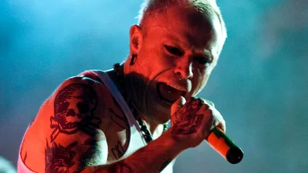 Obiecte ale lui Keith Flint, fostul solist Prodigy, vândute la licitație pentru sute de mii de euro