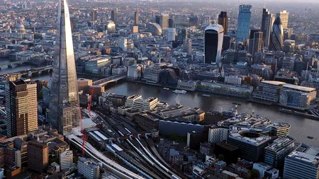 Companiile japoneze din Marea Britanie și-ar putea reloca afacerile în România. Mesajul, pe surse, transmis de premierul Tudose