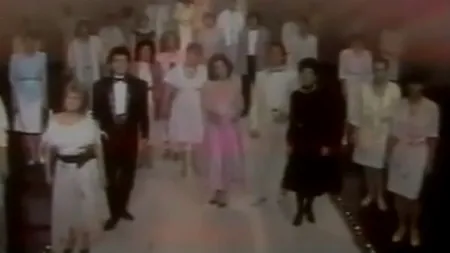 DOLIU în muzica românească: A murit Lucky Marinescu. Cântăreața avea 83 de ani. FOTO și VIDEO
