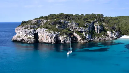 Idei de vacanțe în 2019. Cele mai frumoase cinci PLAJE din Europa în acest an