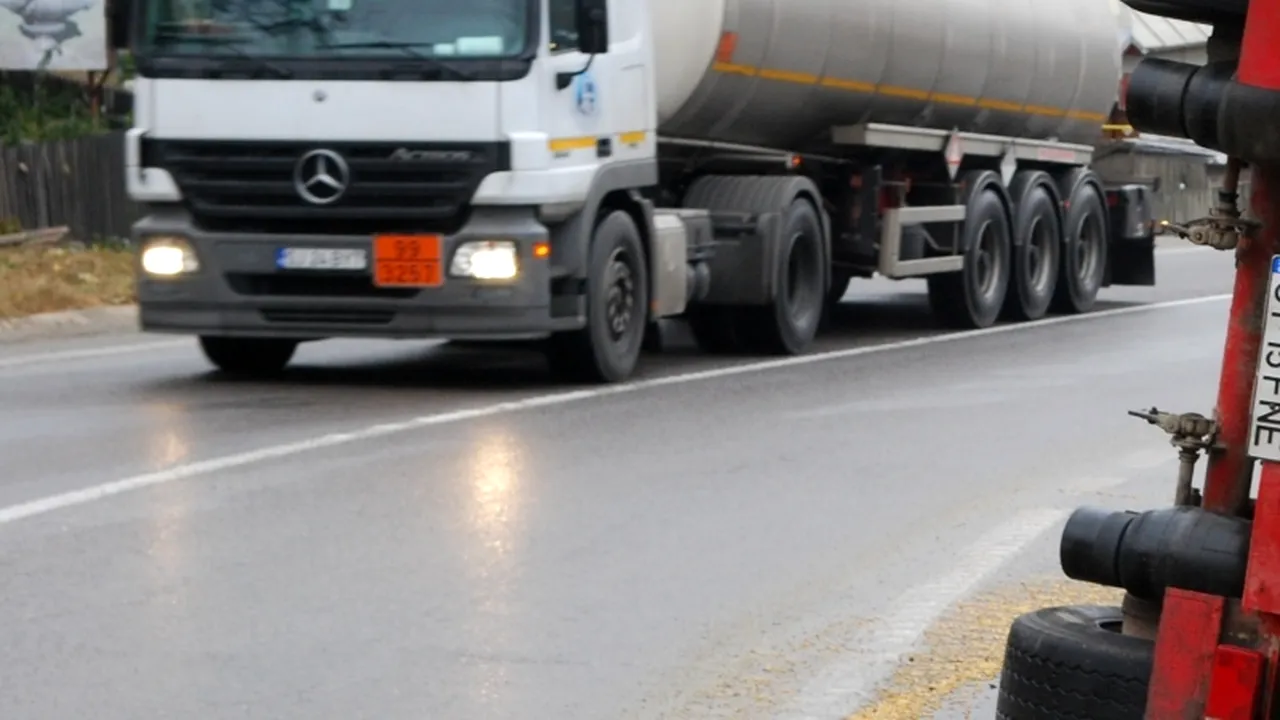 Un profesor universitar din Timiș a murit după ce mașina pe care o conducea s-a izbit de un TIR