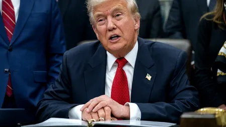 Trump anunță „FIFA PASS”: microbiștii care au bilete la Cupa Mondială pot aplica pentru vize SUA în regim de urgență