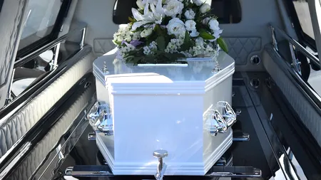 Descoperire macabră. Proprietara unei firme de pompe funebre și mama sa au vândut părți ale cadavrelor