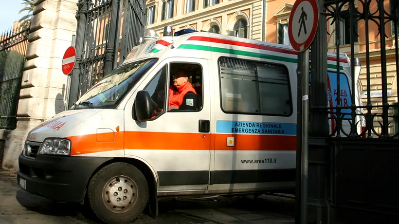 Un român din Italia a murit căzând de pe terasa unei clădiri, unde dormea pentru că în casă era cald