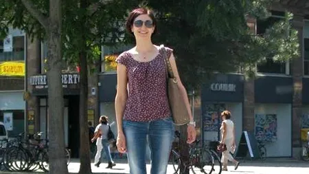 Câteva sute de persoane au condus-o pe ultimul drum pe Simona Zăhan, medicul care s-a sinucis în Franța