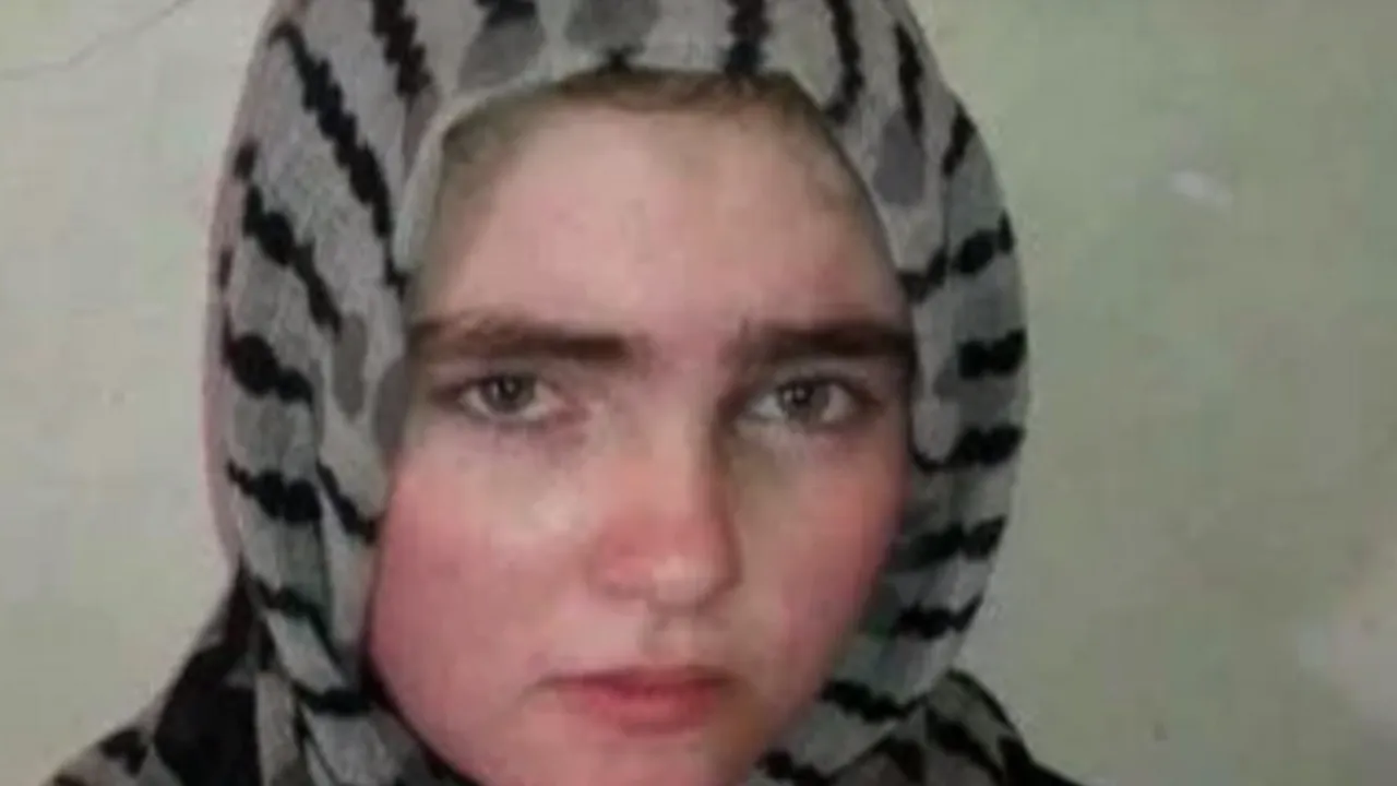 La 15 ani a fugit în Irak pentru a se căsători cu un luptător ISIS. Acum riscă să fie spânzurată