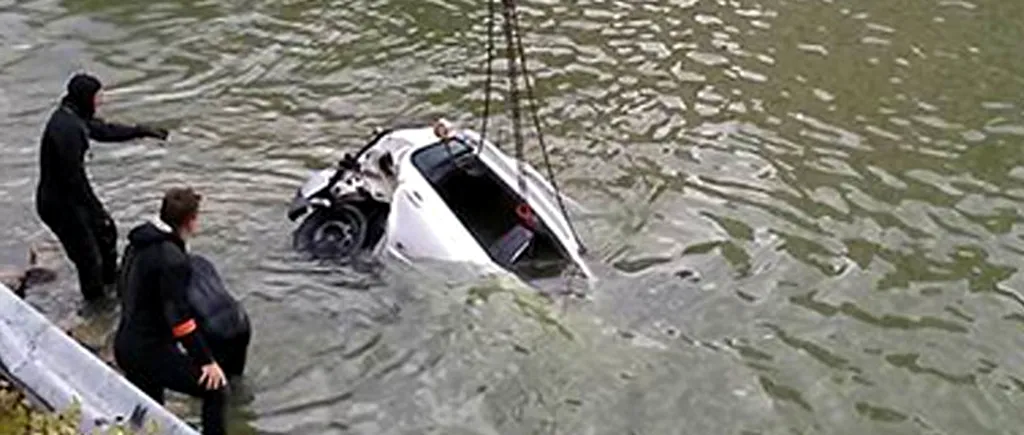 A fost găsit și băiatul de 22 ani din mașina căzută în Dunăre: trupul lui plutea pe apă pe malul sârbesc al fluviului