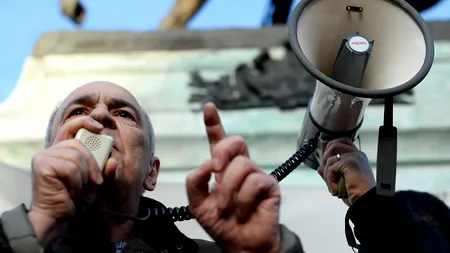 APELUL intelectualilor români înaintea turului II al prezidențialelor. 