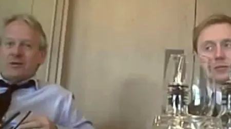 Investigația care lămurește toate suspiciunile legate de modul în care Trump a câștigat alegerile din SUA. Consultanții săi, filmați în timp ce spuneau că dau mită și se folosesc de prostituate pentru a-i constrânge pe adversarii politici


