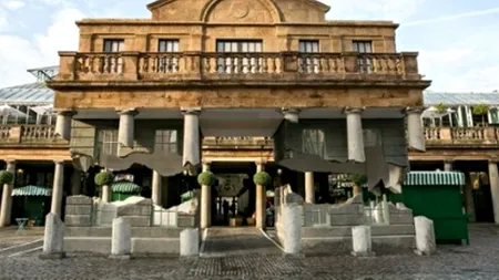 Cum arată clădirea suspendată din Londra