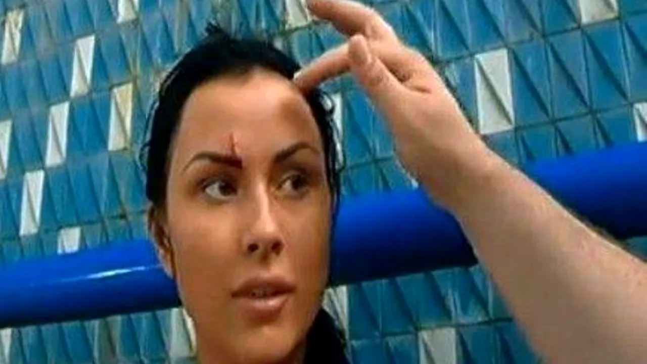 Daniela Crudu, prima poză după ce a fost bătută măr de iubitul croat! Ce a distribuit vedeta pe internet