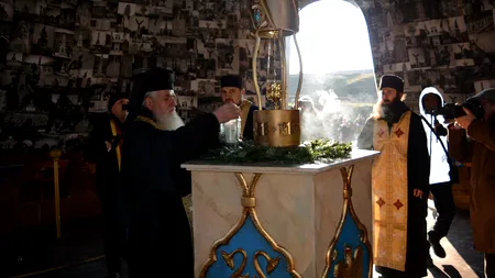 Tinere, să-ți fie patria scumpă și sfântă ca și mama ta!